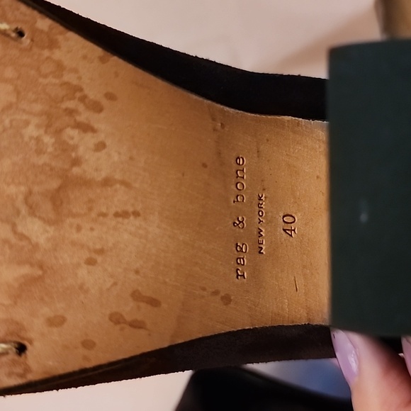 Gentle used dark brown suede bootie from rag & bone with 4 inches heels - Picture 6 of 8